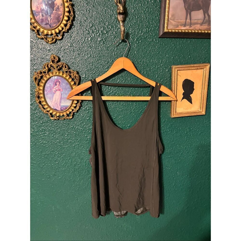 Lululemon Shirt Womens Medium Dark Green Spaghetti Strap Mesh Lightweight Tank T
